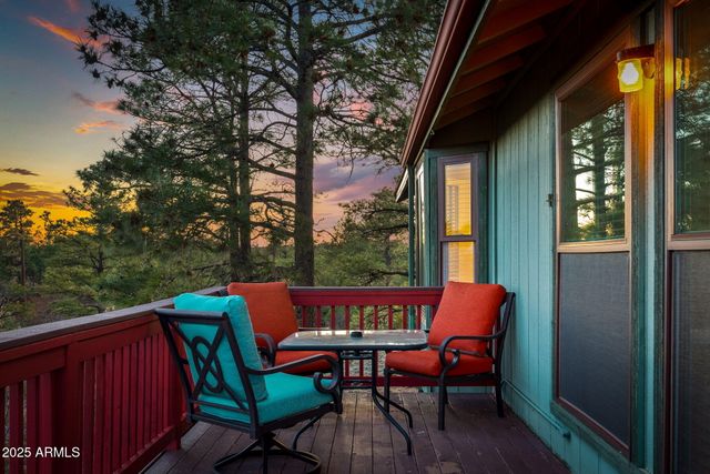 2901 RIDGE Circle, Overgaard, AZ 85933