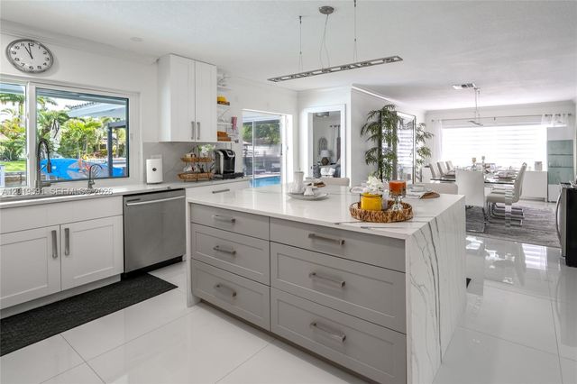 1465 NE 53rd St, Fort Lauderdale, FL 33334