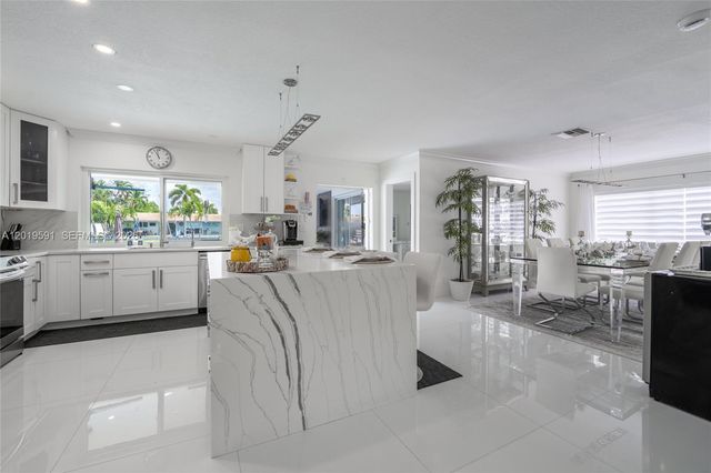 1465 NE 53rd St, Fort Lauderdale, FL 33334