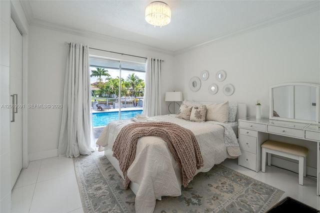 1465 NE 53rd St, Fort Lauderdale, FL 33334
