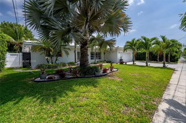 1465 NE 53rd St, Fort Lauderdale, FL 33334