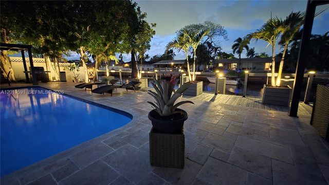 1465 NE 53rd St, Fort Lauderdale, FL 33334