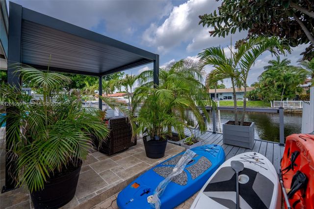 1465 NE 53rd St, Fort Lauderdale, FL 33334