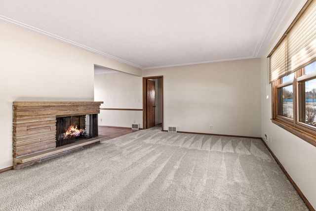 2310 Jones Place W, Bloomington, MN 55431