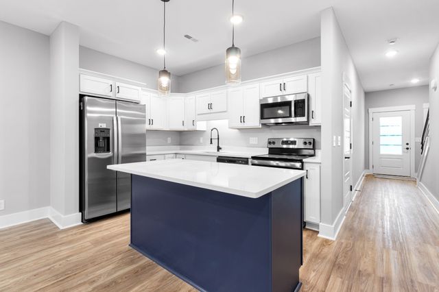 305 Jonathan Wade Circle, Clarksville, TN 37043