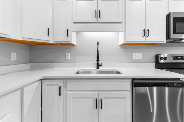 305 Jonathan Wade Circle, Clarksville, TN 37043