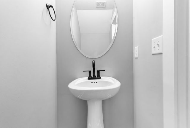 305 Jonathan Wade Circle, Clarksville, TN 37043