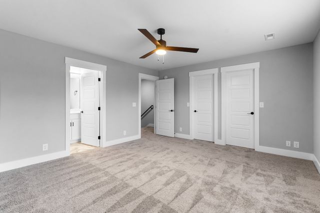 305 Jonathan Wade Circle, Clarksville, TN 37043