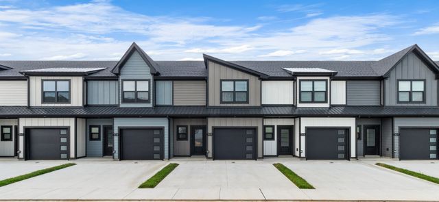 305 Jonathan Wade Circle, Clarksville, TN 37043