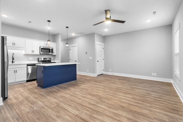 305 Jonathan Wade Circle, Clarksville, TN 37043