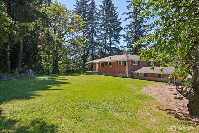 8016 Pacific Highway S, Federal Way, WA 98003