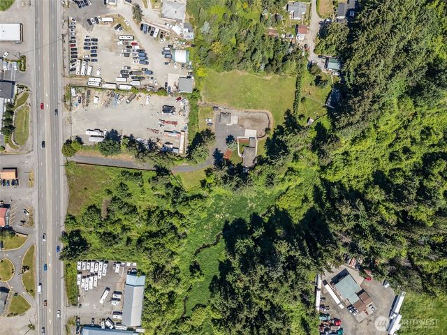8016 Pacific Highway S, Federal Way, WA 98003