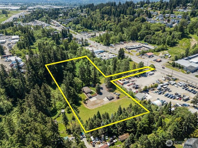 8016 Pacific Highway S, Federal Way, WA 98003