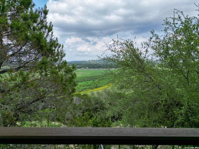 776 Grandview Circle, Bandera, TX 78003