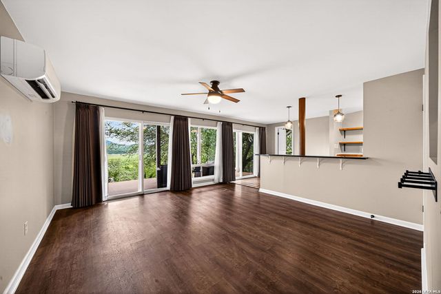 776 Grandview Circle, Bandera, TX 78003