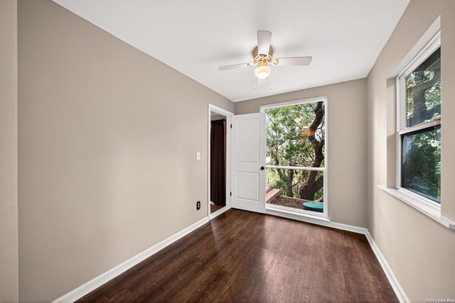 776 Grandview Circle, Bandera, TX 78003