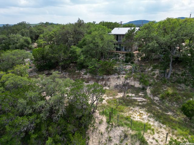 776 Grandview Circle, Bandera, TX 78003