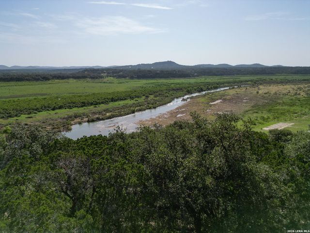 776 Grandview Circle, Bandera, TX 78003
