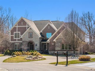 30410 Stonegate Drive, Franklin, MI 48025