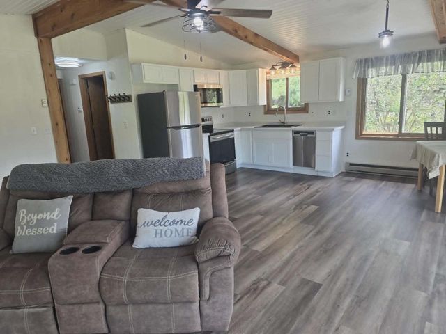 424 E KING STREET, Coloma, WI 54930