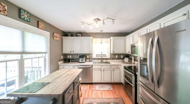 124 Laurel Creek Court, Carrollton, GA 30117