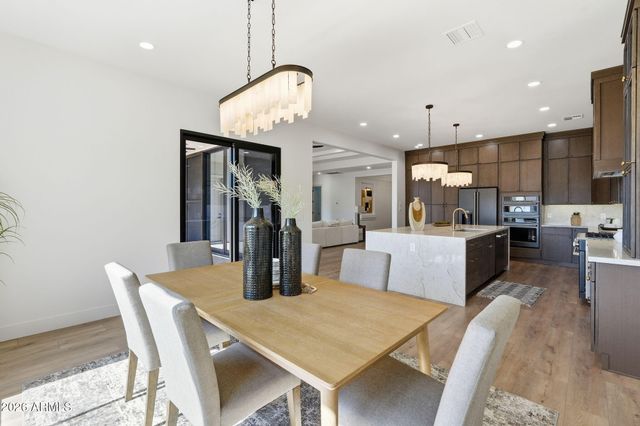 6829 N 14TH Street, Phoenix, AZ 85014