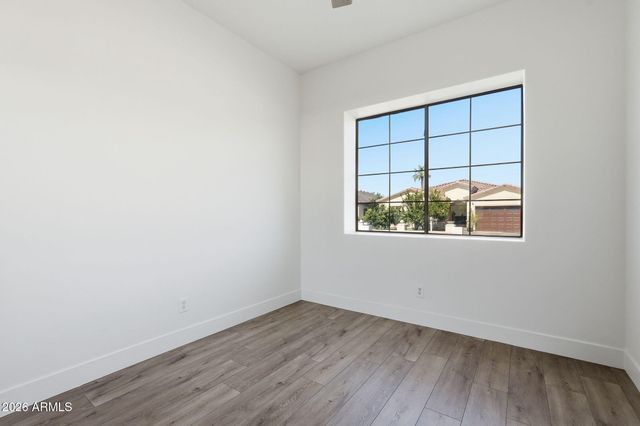 6829 N 14TH Street, Phoenix, AZ 85014