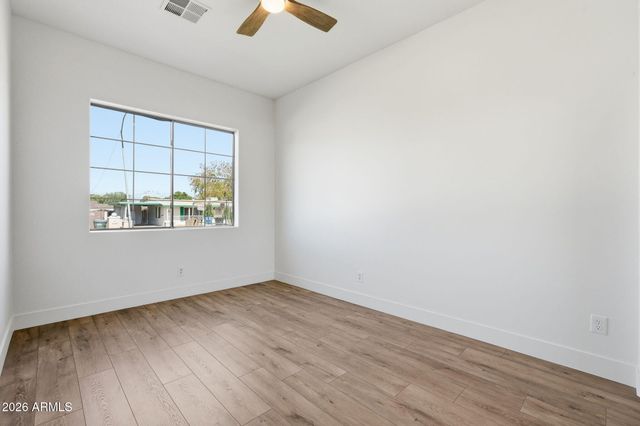 6829 N 14TH Street, Phoenix, AZ 85014