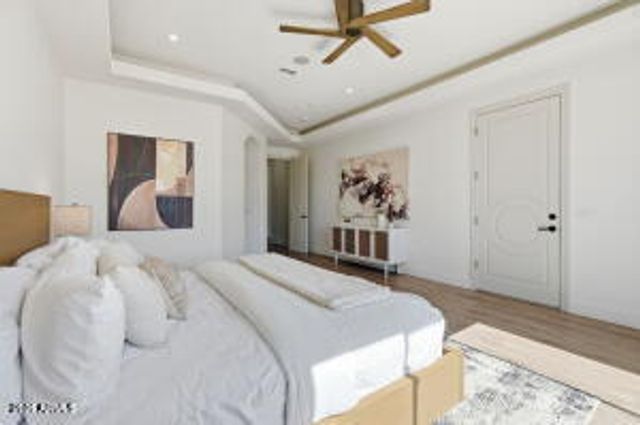 6829 N 14TH Street, Phoenix, AZ 85014