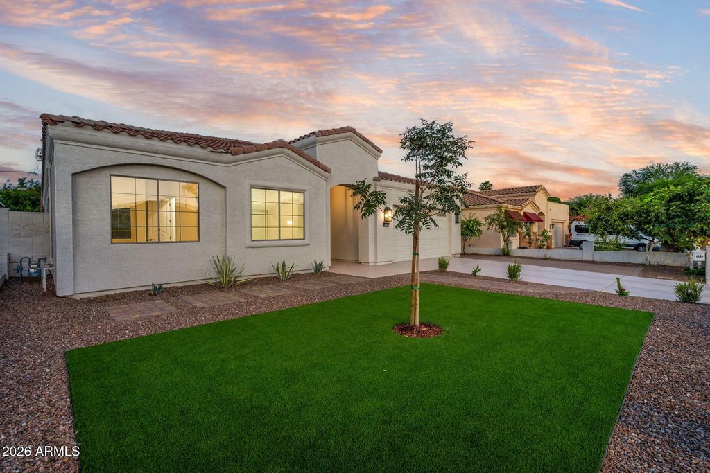 6829 N 14TH Street, Phoenix, AZ 85014 — photo 2