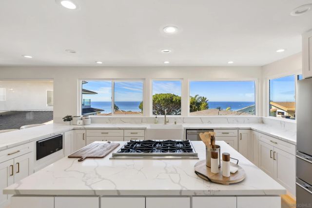 4328 Piedmont Dr, San Diego, CA 92107