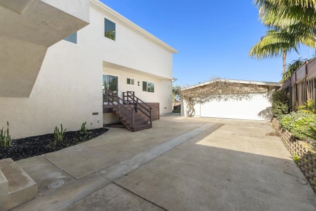 4328 Piedmont Dr, San Diego, CA 92107