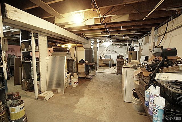 4449 Saunders Sett Road North, Cambria, NY 14094