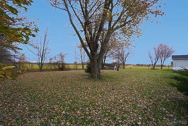 4449 Saunders Sett Road North, Cambria, NY 14094