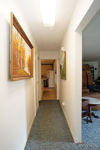 4449 Saunders Sett Road North, Cambria, NY 14094