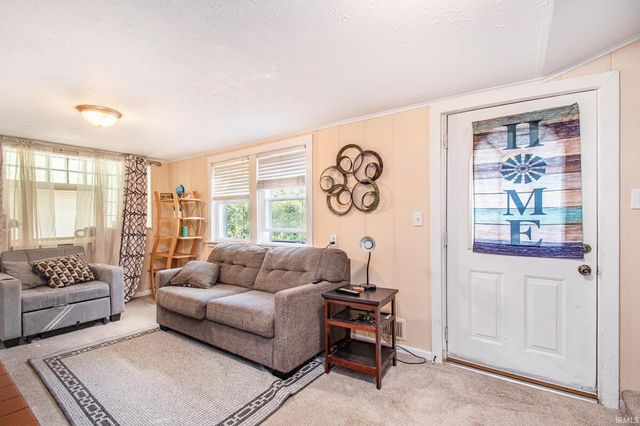 26427 Evans Drive, South Bend, IN 46628