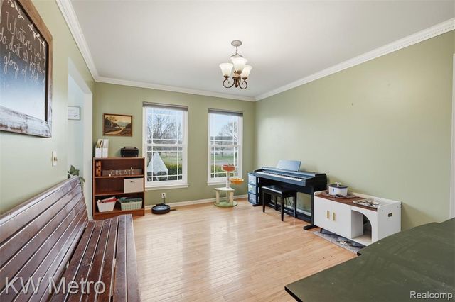 7598 Ring Neck Drive, Waterford, MI 48327