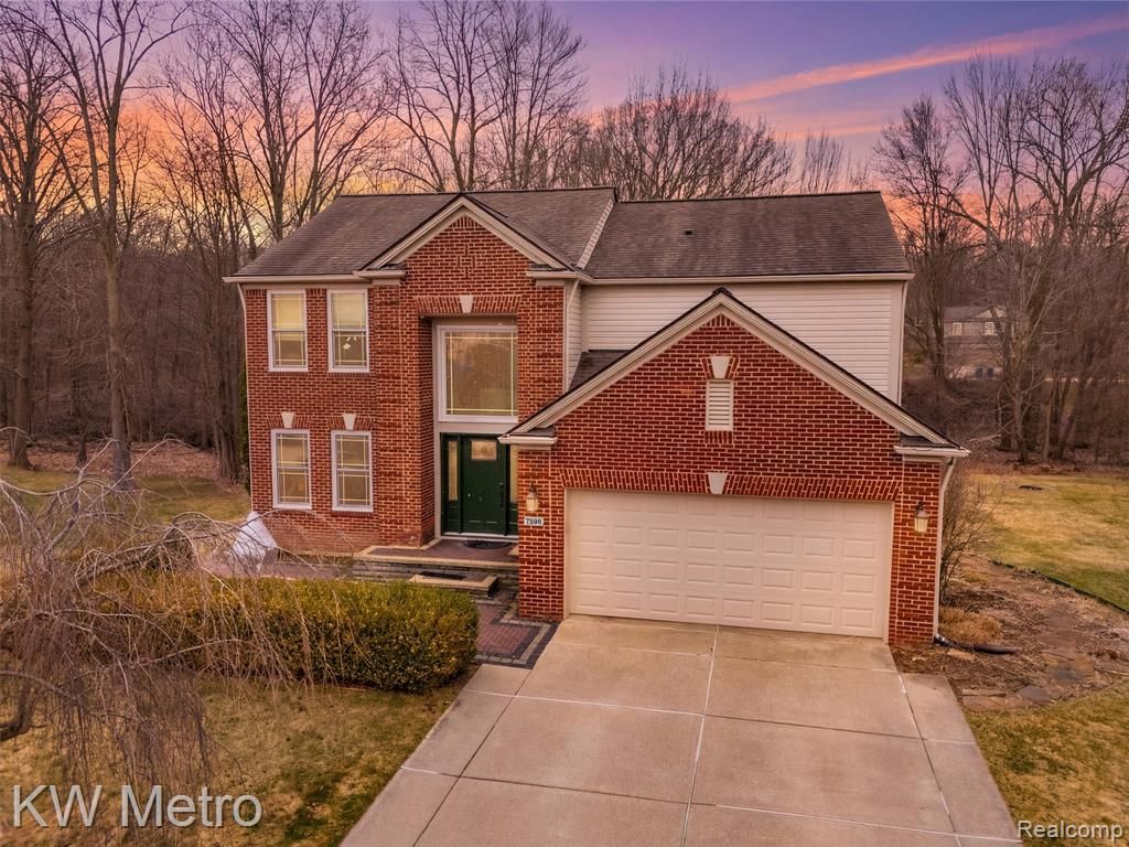7598 Ring Neck Drive, Waterford, MI 48327