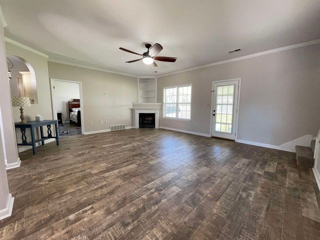 148 MICHELLE DR, Brighton, TN 38011