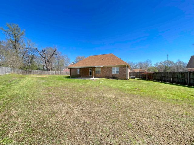 148 MICHELLE DR, Brighton, TN 38011