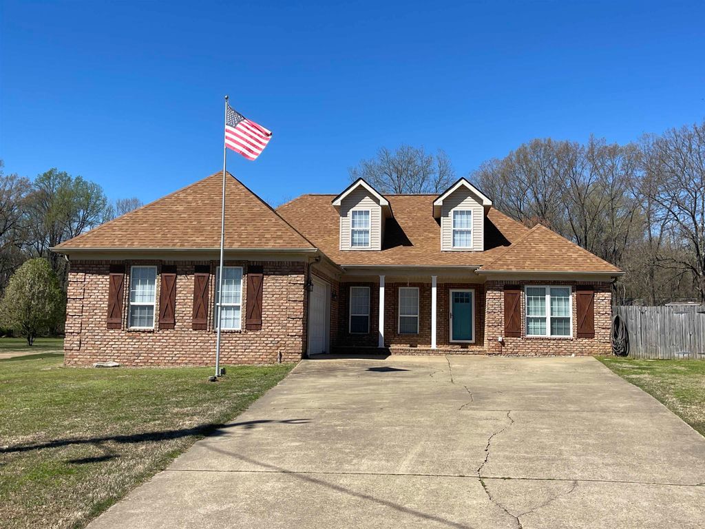 148 MICHELLE DR, Brighton, TN 38011