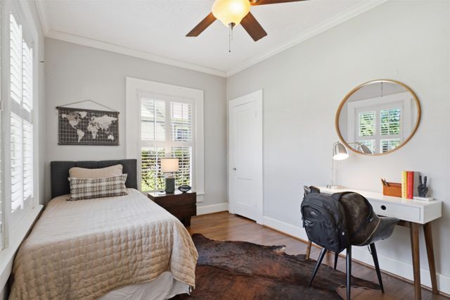5606 Mercedes Avenue, Dallas, TX 75206