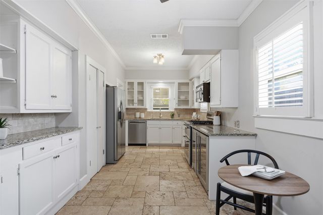 5606 Mercedes Avenue, Dallas, TX 75206
