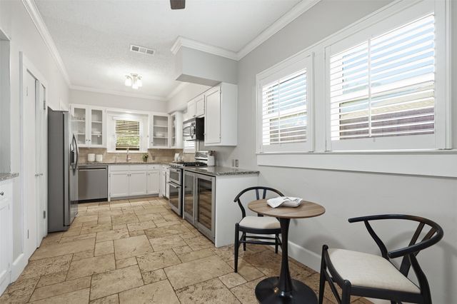 5606 Mercedes Avenue, Dallas, TX 75206