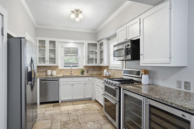 5606 Mercedes Avenue, Dallas, TX 75206