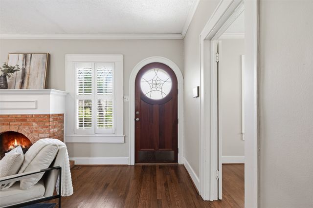 5606 Mercedes Avenue, Dallas, TX 75206