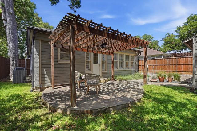 5606 Mercedes Avenue, Dallas, TX 75206