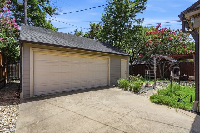 5606 Mercedes Avenue, Dallas, TX 75206