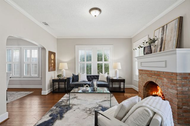 5606 Mercedes Avenue, Dallas, TX 75206