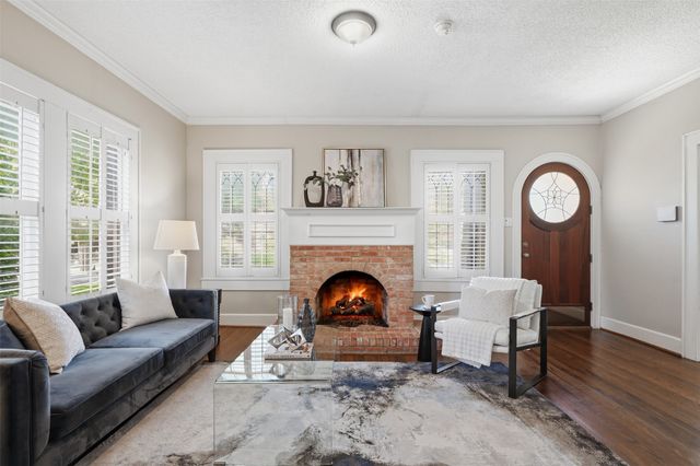 5606 Mercedes Avenue, Dallas, TX 75206